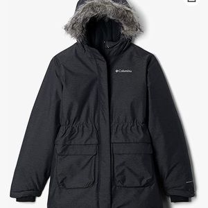VEUC barely worn 10/12 medium Columbia Black Puffer Jacket for Ultimate Warmth